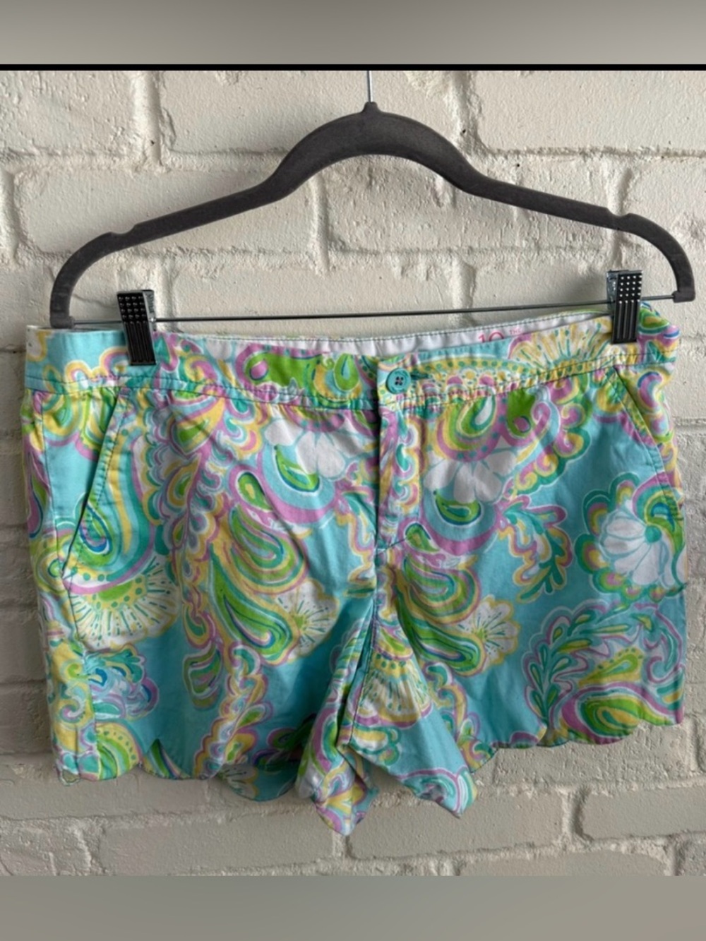 Lilly Pulitzer Scalloped Shorts